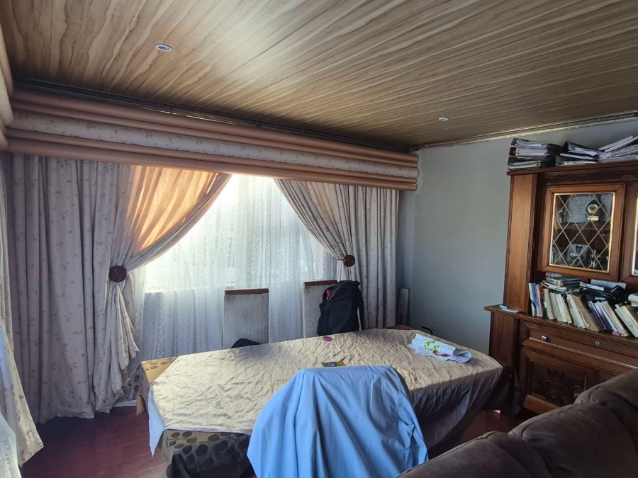 3 Bedroom Property for Sale in Zwide Eastern Cape